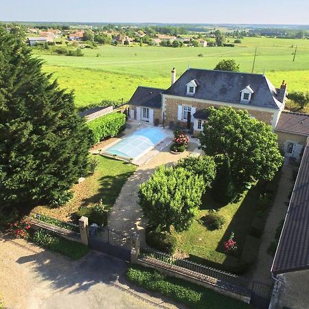 Bed and Breakfast La Costonnerie à Leigne-sur-Usseau Extérieur photo