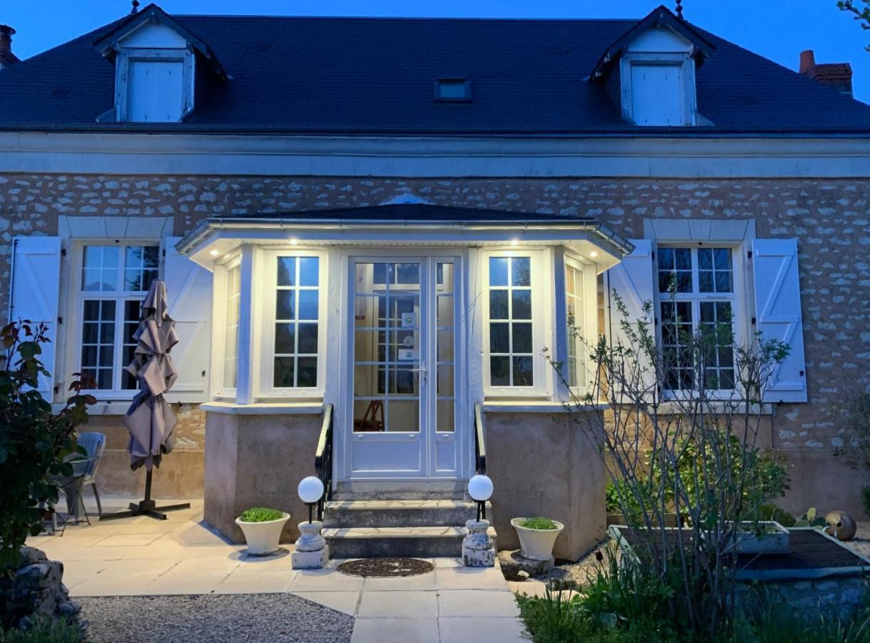 Bed and Breakfast La Costonnerie à Leigne-sur-Usseau Extérieur photo