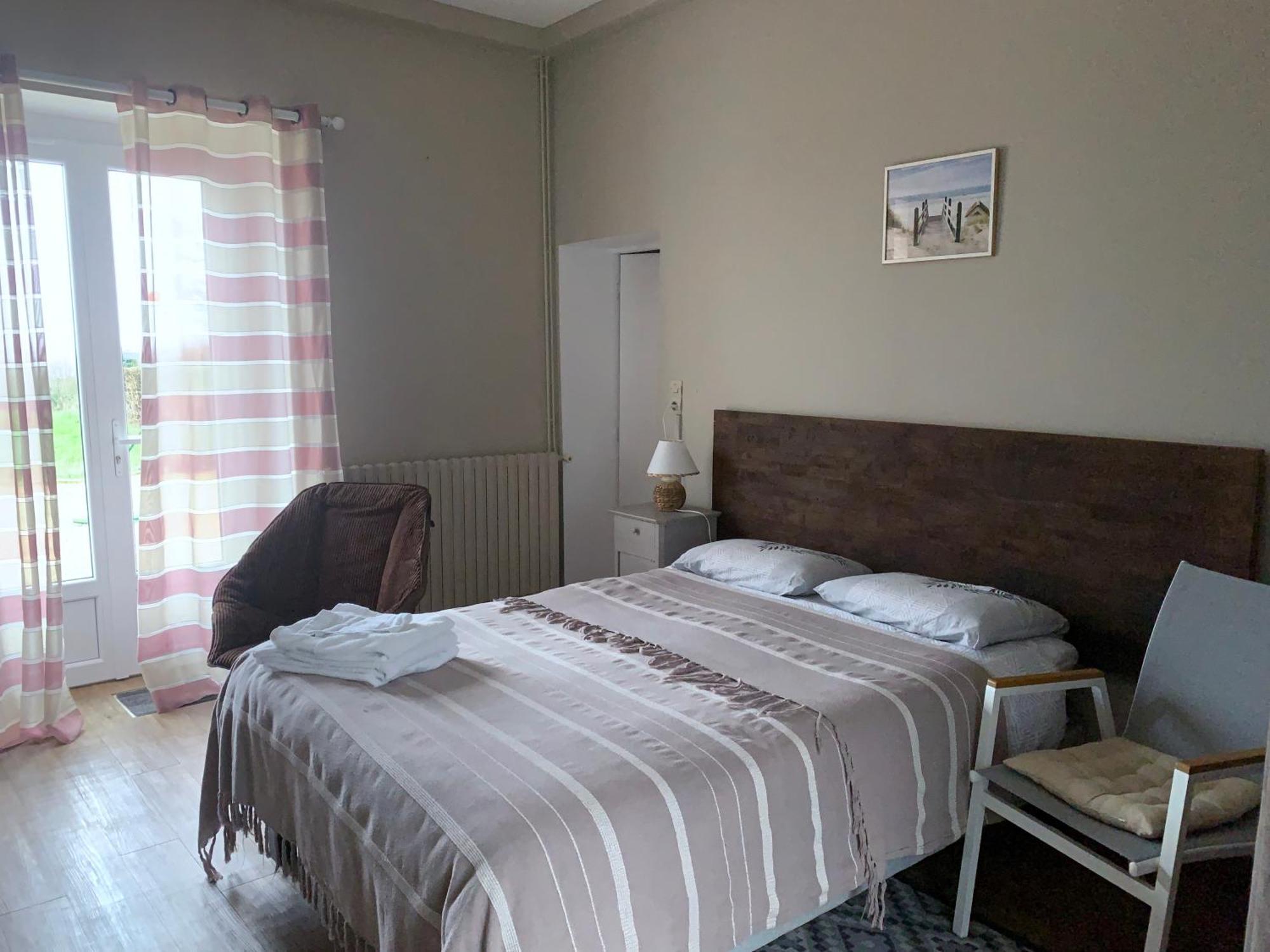 Bed and Breakfast La Costonnerie à Leigne-sur-Usseau Extérieur photo
